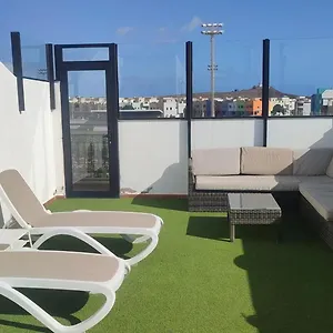 https://apartamentos-risco-verde.in-canary-islands.com